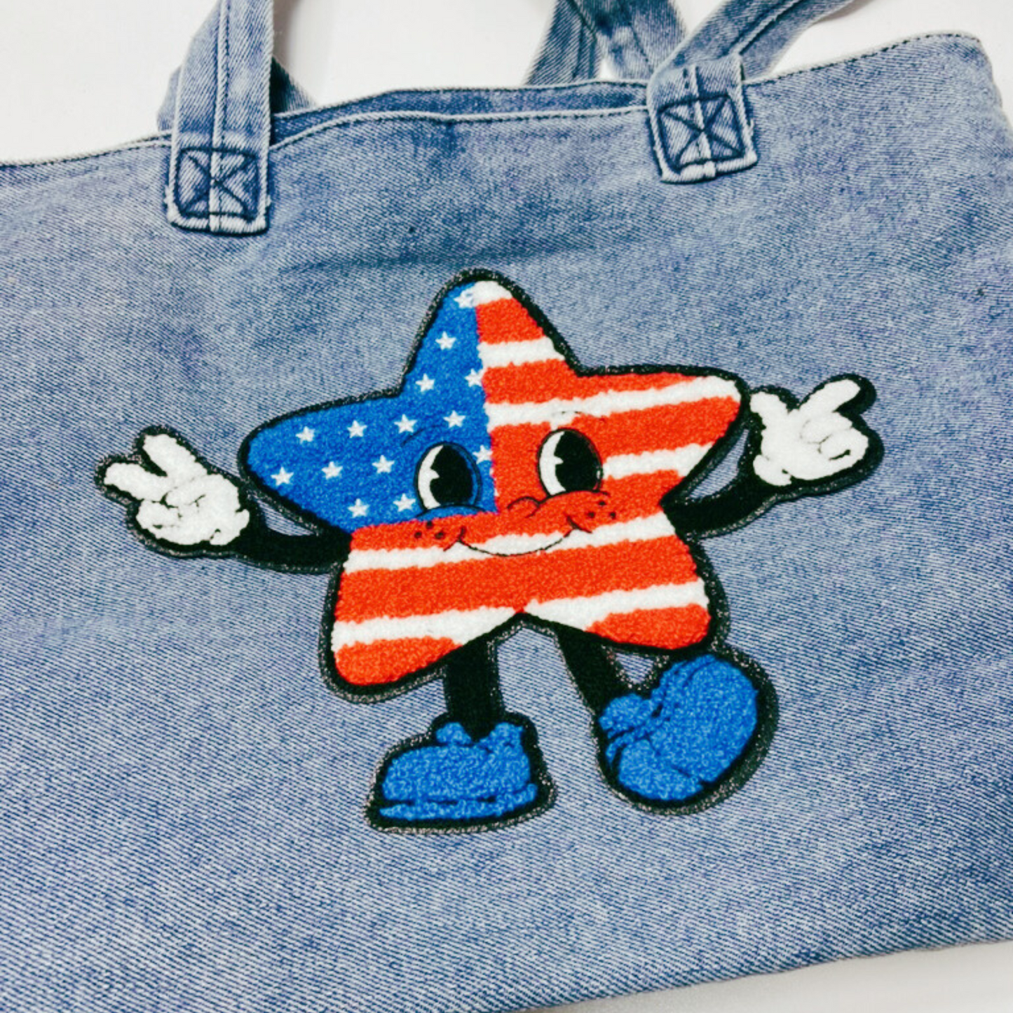 Patriotic Star - Chenille Patch (10" x 8")