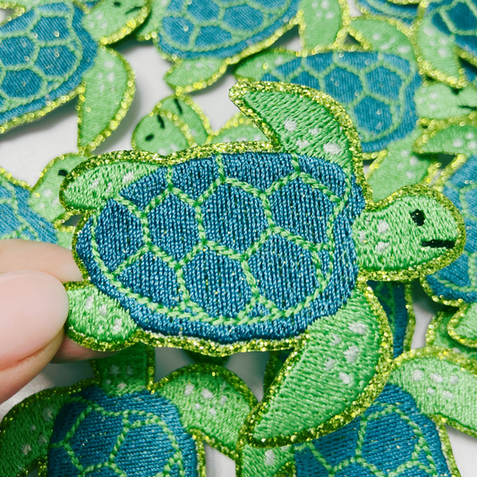 2.5" Sea Turtle, glittery - Embroidered Hat Patch