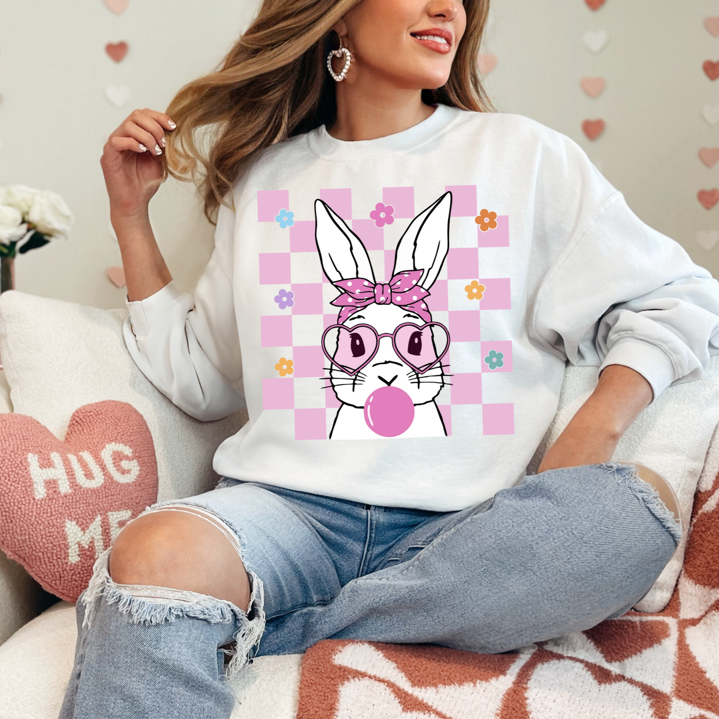 Groovy Bunny Graphic Sweatshirt