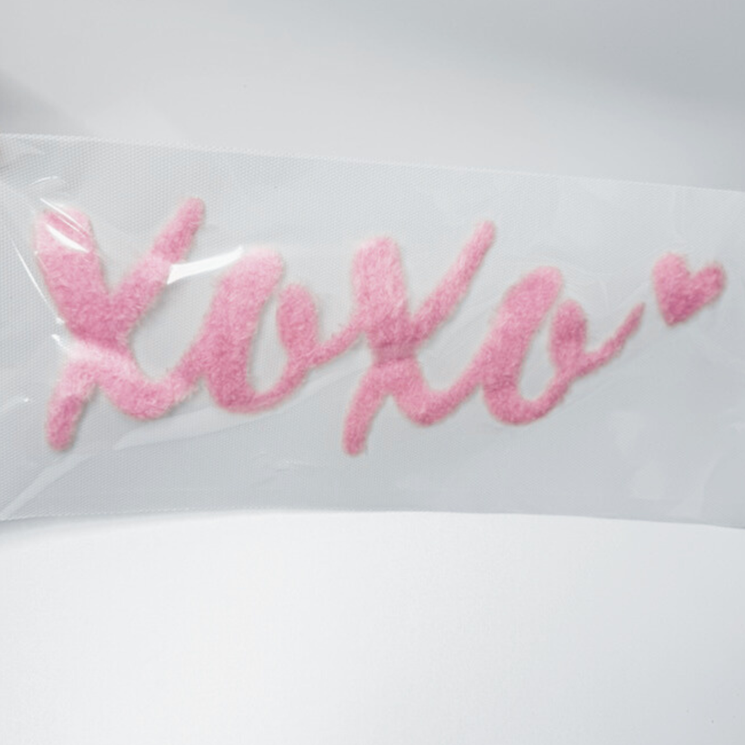 10.5"  XOXO script - Fuzzy Patch / Transfer ( COLD PEEL)